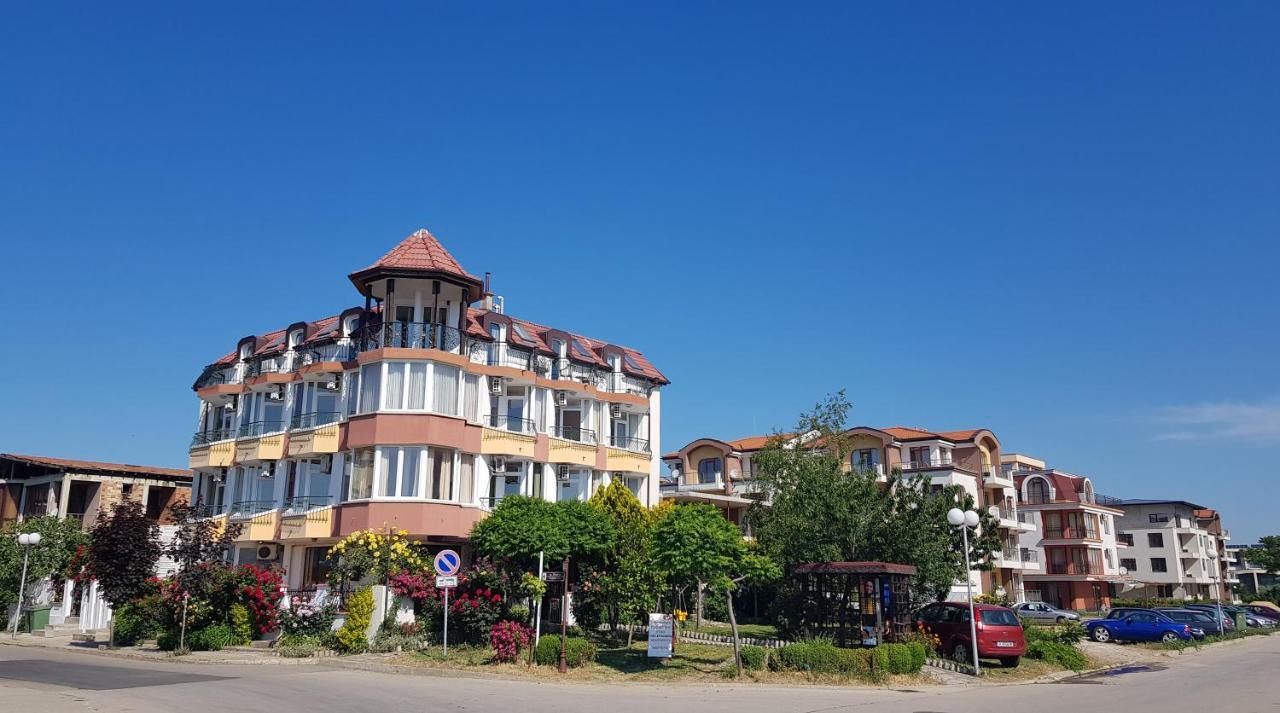 Sunny Island Obzor Hotel Exterior photo